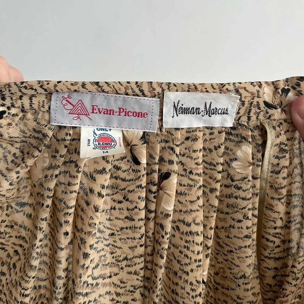 Vintage Evan Picone Neiman Marcus Skirt - Picture 4 of 4